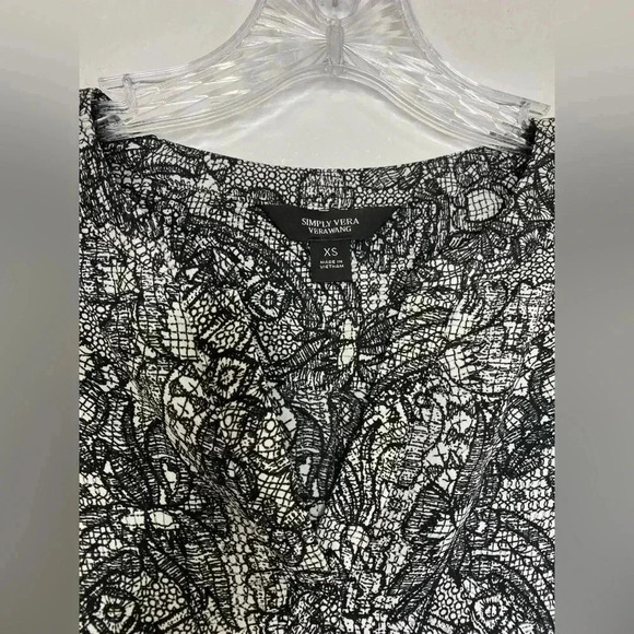 Simply Vera Vera Wang Roll Tab Blouse - Picture 6 of 8